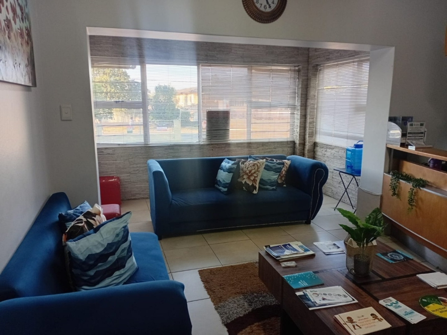 Commercial Property for Sale in Southernwood Eastern Cape